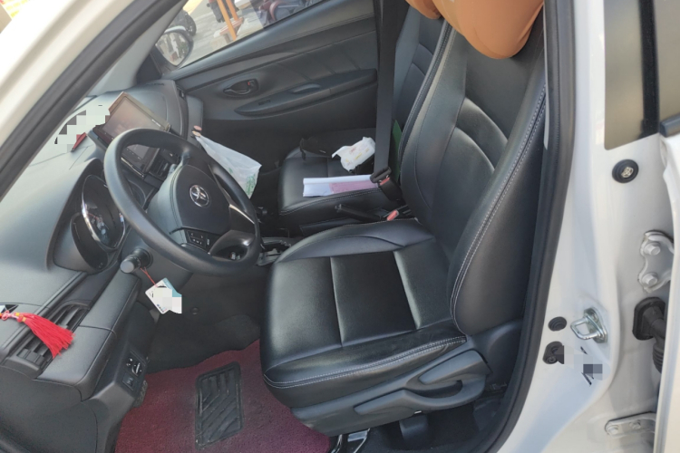 丰田 威驰FS 2022款 1.5L CVT 锋驰CARE版局部细节19