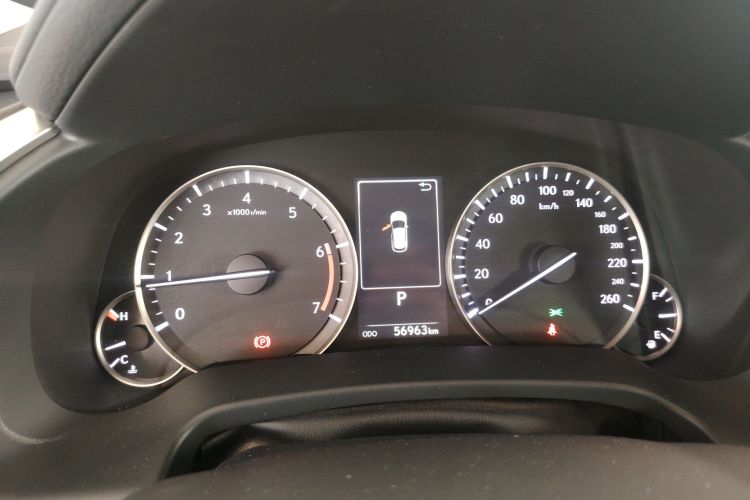 雷克萨斯RX 2020款 改款 300 两驱精英版中控内饰14