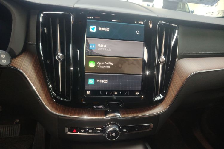 沃尔沃XC60 2024款 B5 四驱智远豪华版中控内饰16