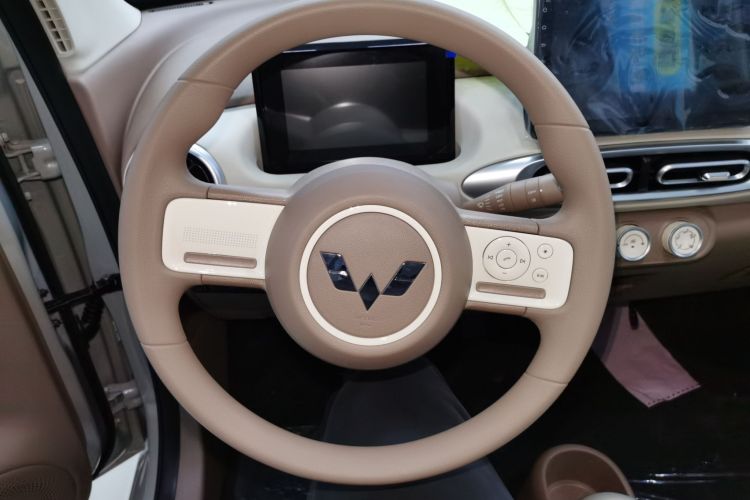 五菱汽车 宏光MINIEV 2025款 四门版 进阶款中控内饰13