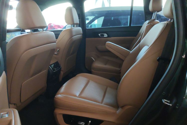 理想汽车 理想ONE 2021款 增程6座版中控内饰21