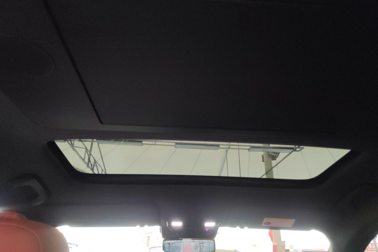 理想汽车 理想L9 2025款 Pro 智能焕新版中控内饰22