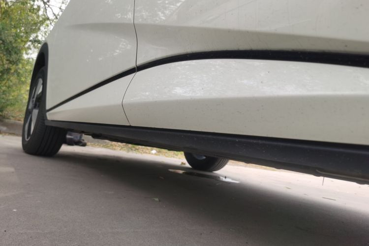 比亚迪 海豚 2023款 420km 自由版机舱底盘30