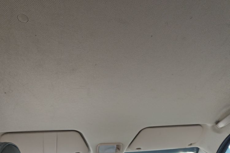 五菱汽车 五菱宏光 2015款 1.2L S 基本型国V中控内饰22