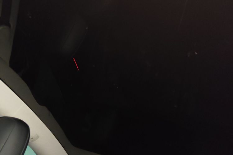 特斯拉 Model Y 2021款 标准续航后驱版局部细节22