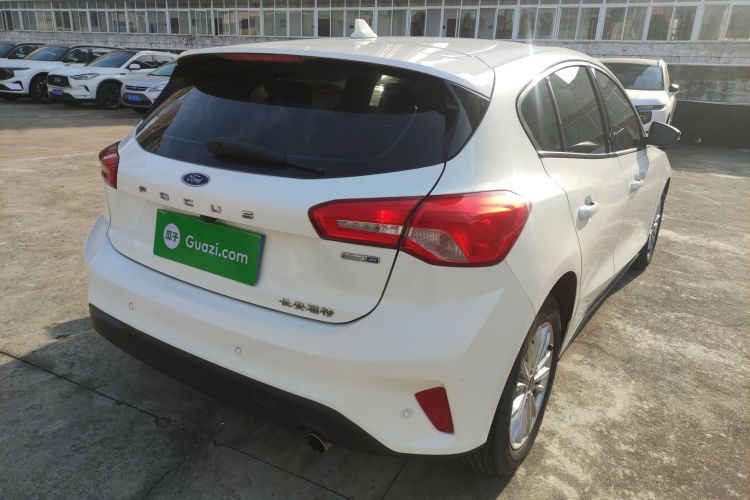 福特 福克斯 2019款 两厢 EcoBoost 180 自动锋潮型车身外观6005