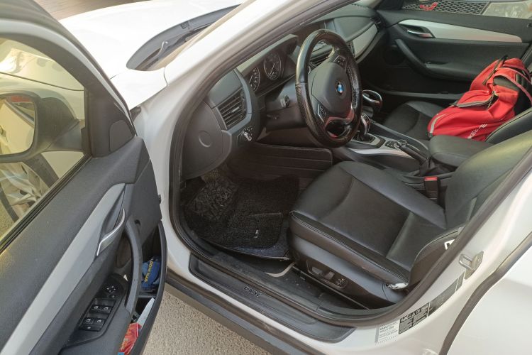 宝马X1 2015款 xDrive20i 时尚型中控内饰7003