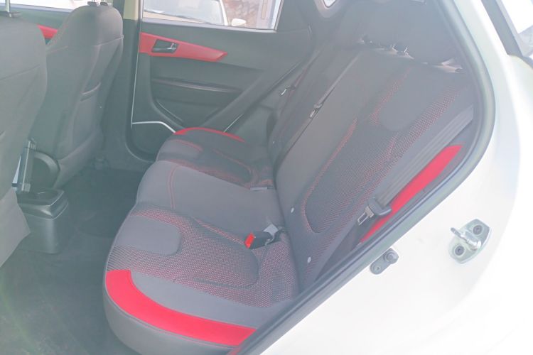 江汽集团 瑞风S2 2015款 1.5L CVT豪华型中控内饰7004