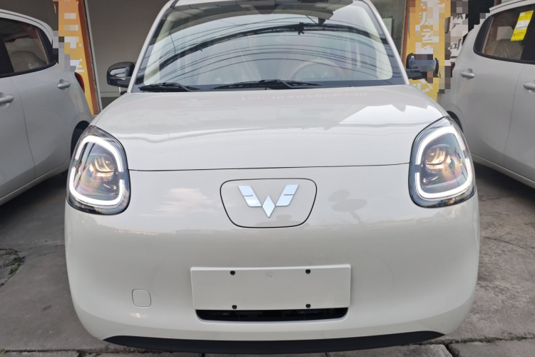 五菱汽车 宏光MINIEV 2025款 四门版 进阶款车身外观2