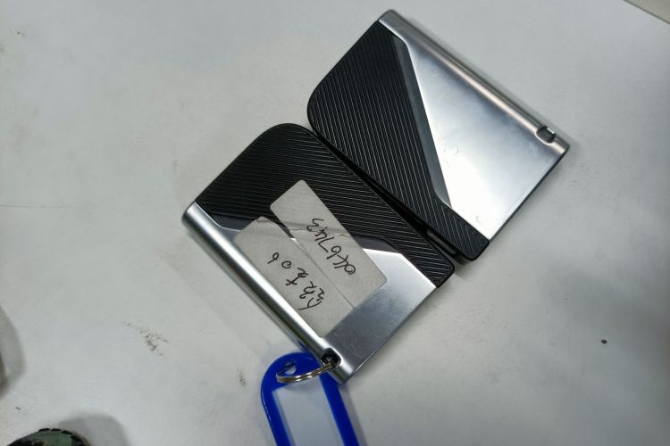 领克06 EM-P 2022款 PHEV 84KM续航版 Pro中控内饰7001