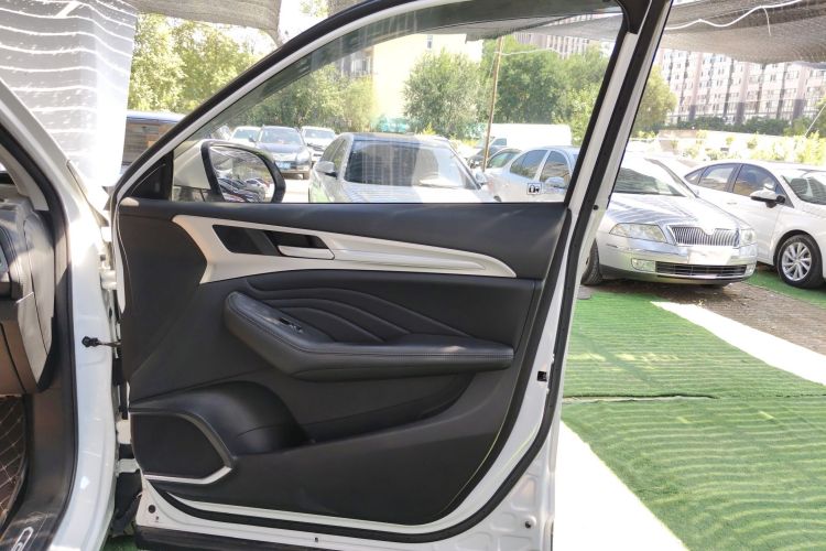 哈弗F7 2020款 1.5T 两驱i型中控内饰7005