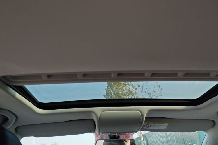 大众 Polo 2014款 1.6L 自动豪华版中控内饰22