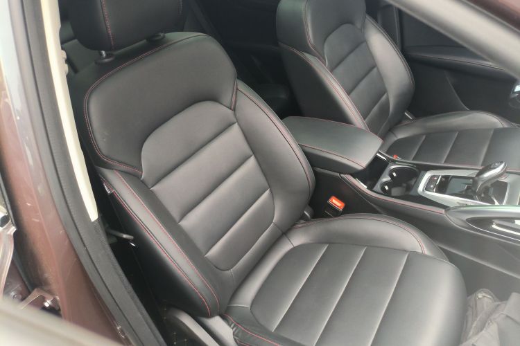 名爵 MG领航 2021款 300TGI 自动两驱燃动豪华版局部细节41