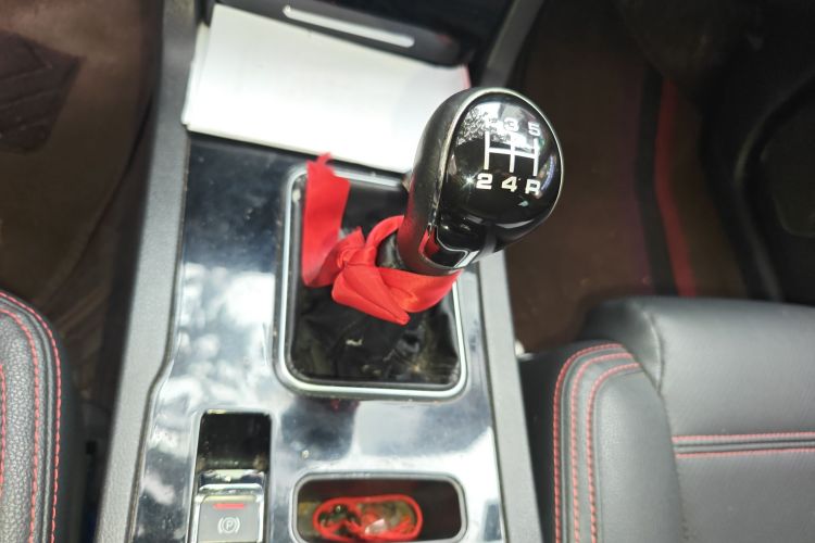 野马汽车 野马T70 2016款 1.8L 手动舒适型中控内饰18