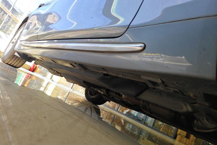 英菲尼迪Q50L 2015款 2.0T 悦享版局部细节9001