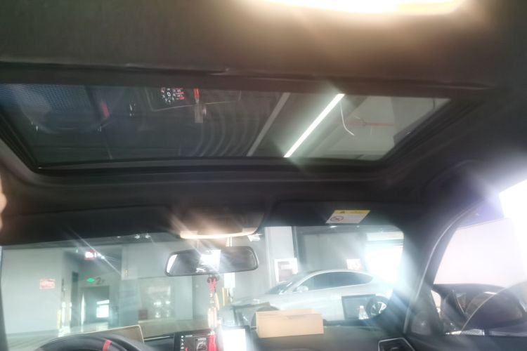 宝马3系 2018款 320i M运动曜夜版中控内饰22