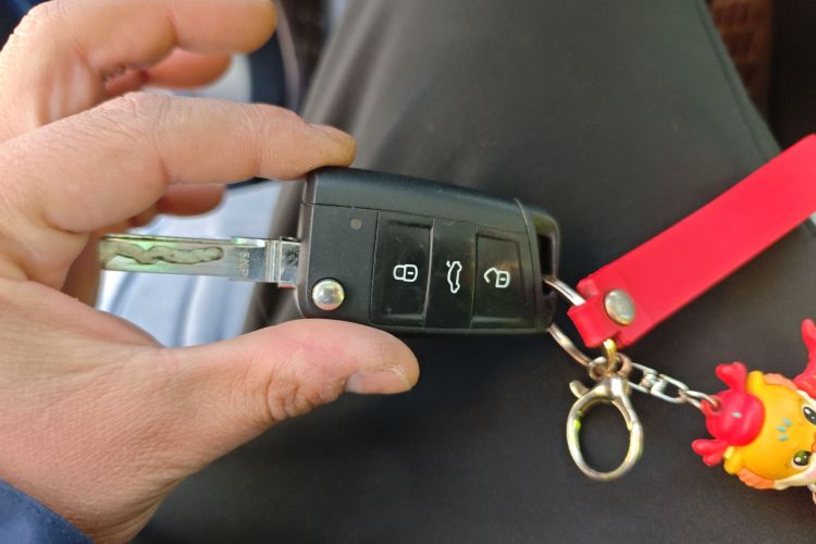 大众 2016款 途安L 280TSI DSG舒雅版中控内饰7001