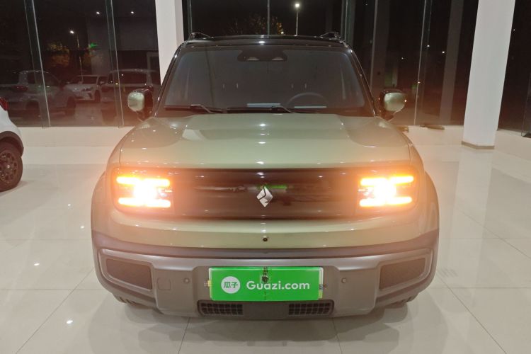 宝骏悦也Plus 2024款 智尊版 4座车身外观2