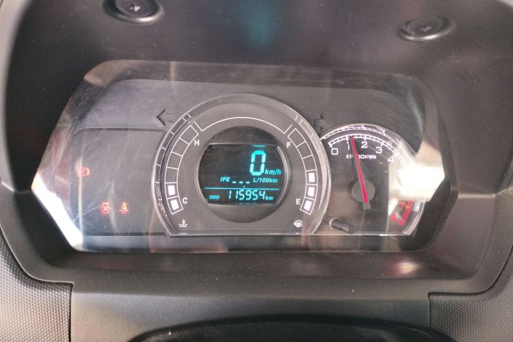 长城M4 2012款 1.5L 手动豪华型局部细节14