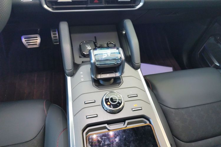 捷途山海 捷途旅行者C-DM 2024款 C-DM 208KM 山野版中控内饰18