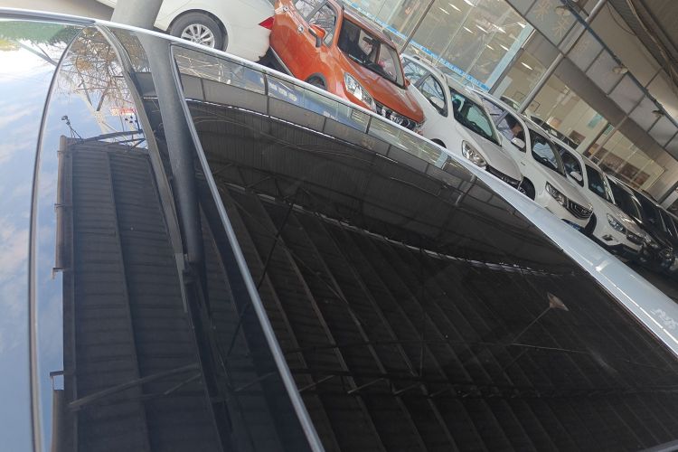 大众 高尔夫 2017款 230TSI 自动豪华百万辆纪念版局部细节57