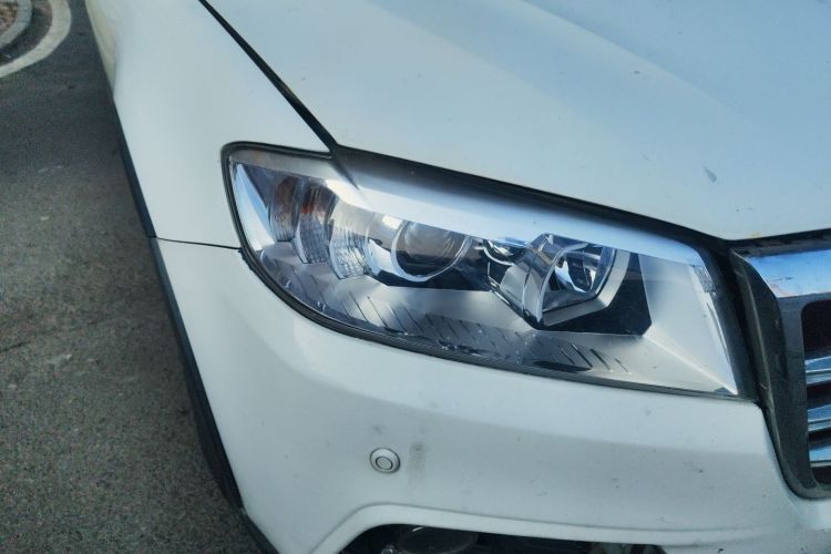 哈弗H6 2015款 运动版 1.5T 手动两驱精英型车身外观8