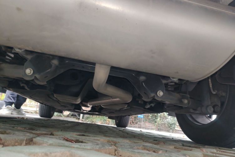 林肯 冒险家 2023款 2.0T 两驱尊享版局部细节9009