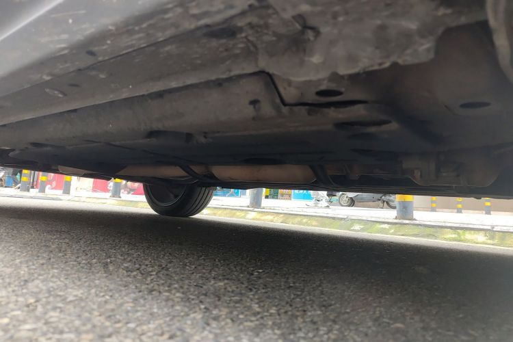 领克06 2020款 1.5T 耀Halo局部细节9001