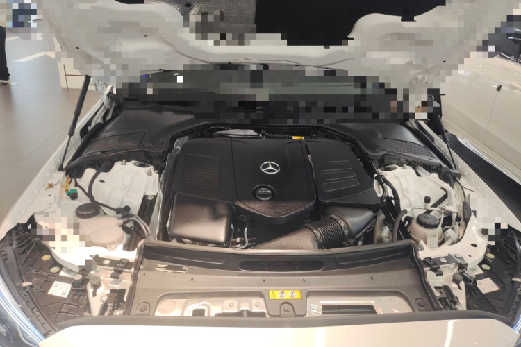 奔驰C级新能源 2024款 C 350 eL机舱底盘24