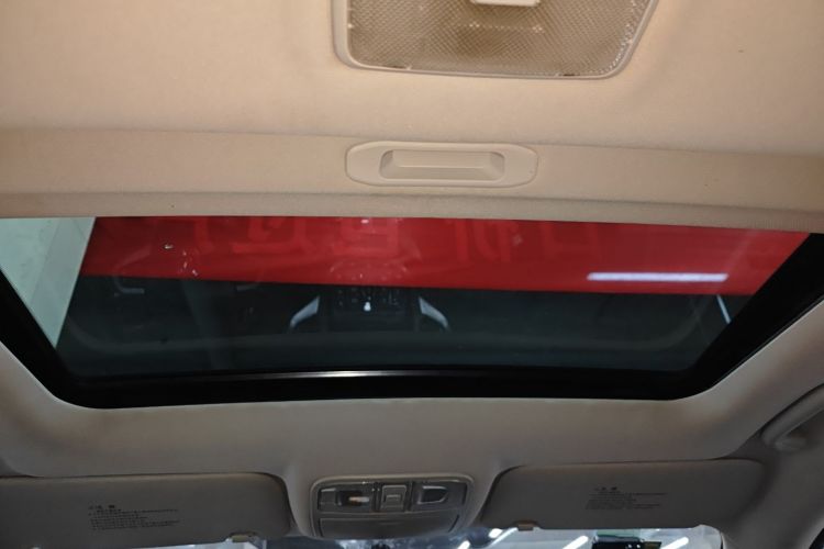 长安 逸动 2015款 1.6L 手动俊酷型 国V中控内饰22