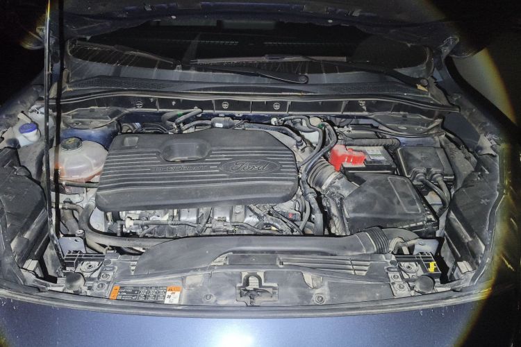 福特 锐际 2020款 EcoBoost 245 两驱耀享款局部细节24