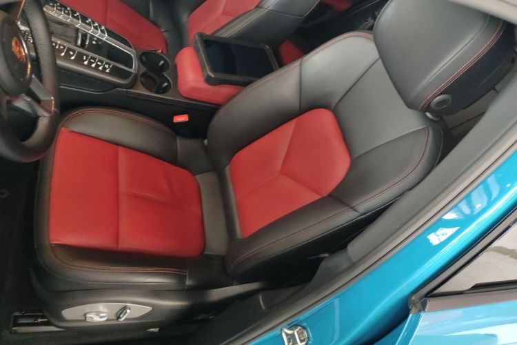 保时捷 2018款 Macan 2.0T中控内饰19