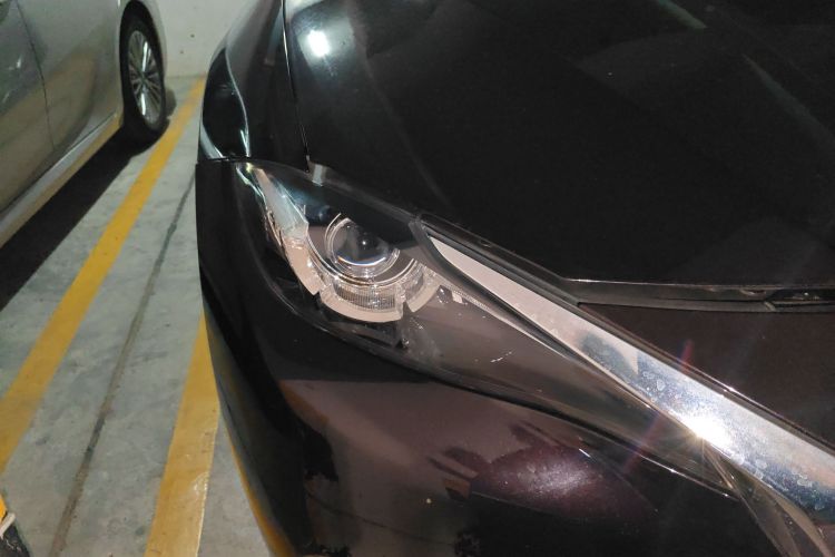 马自达CX-4 2016款 2.0L 自动两驱蓝天品位版车身外观8