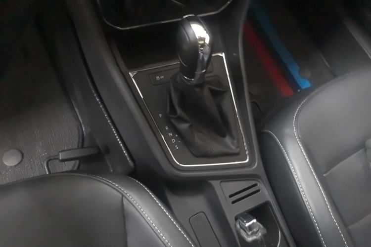 大众 朗行 2015款 1.6L 自动舒适版中控内饰18