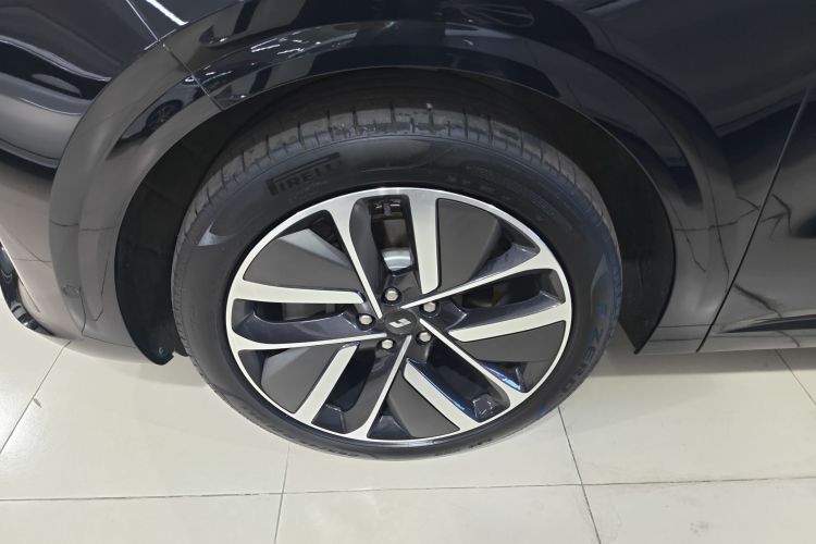 理想汽车 理想L6 2024款 Pro车身外观6007