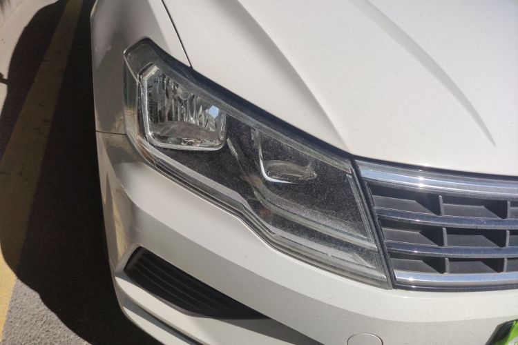 大众 捷达 2019款 梦想版 1.4L 手动时尚型车身外观8