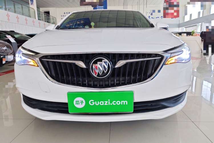 别克 英朗 2018款 18T 自动精英型车身外观2