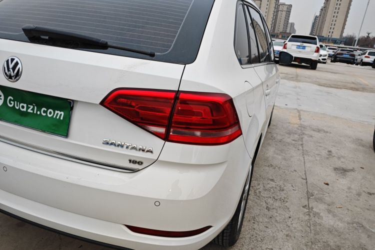 大众 桑塔纳 2017款 浩纳 1.6L 自动舒适版车身外观9