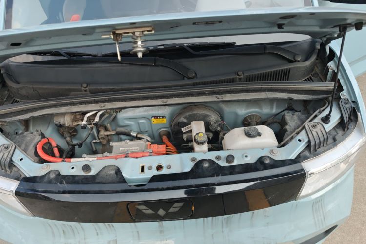 五菱汽车 宏光MINIEV 2022款 悦享款 三元锂机舱底盘24