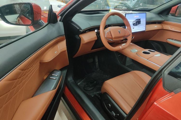 深蓝汽车 深蓝S07 2024款 215Max 乾崑智驾ADS SE增程版中控内饰20