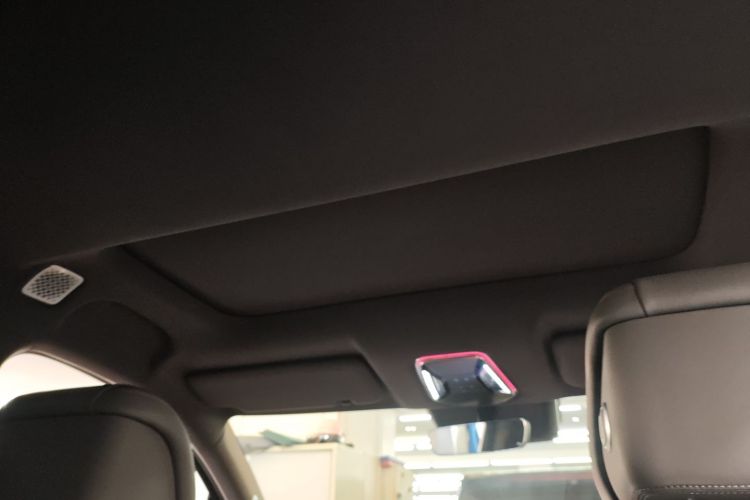 腾势N9 2025款 尊荣型中控内饰22