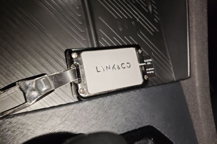 领克03 2023款 2.0TD DCT劲Halo中控内饰11