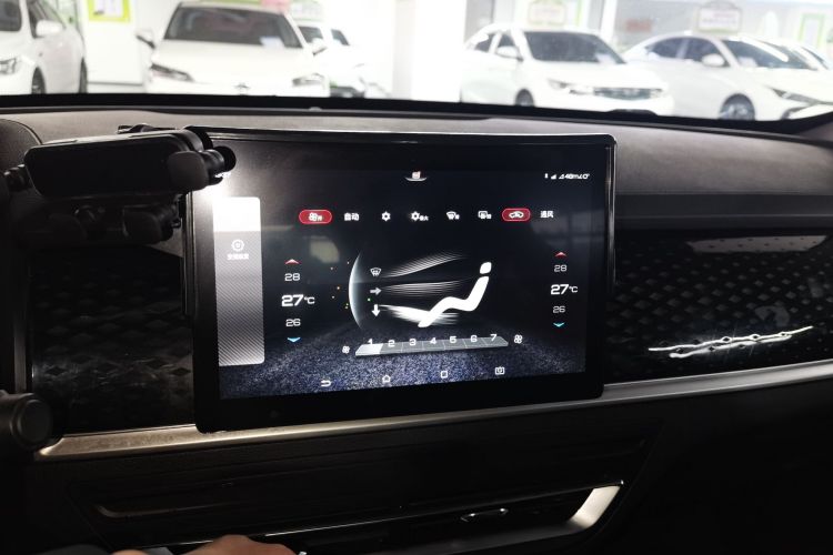 比亚迪 秦PLUS 2021款 EV 420KM 出行版中控内饰16