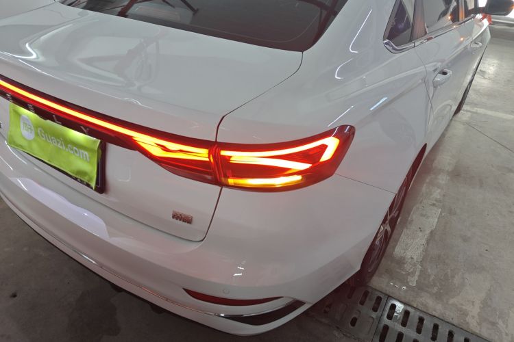 吉利汽车 帝豪 2022款 第4代 1.5L CVT尊贵型车身外观6006