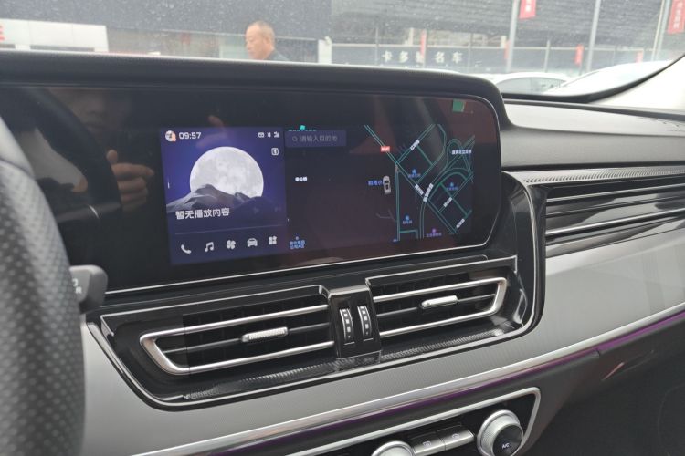 红旗HS5 2023款 2.0T 四驱旗享Pro版局部细节16