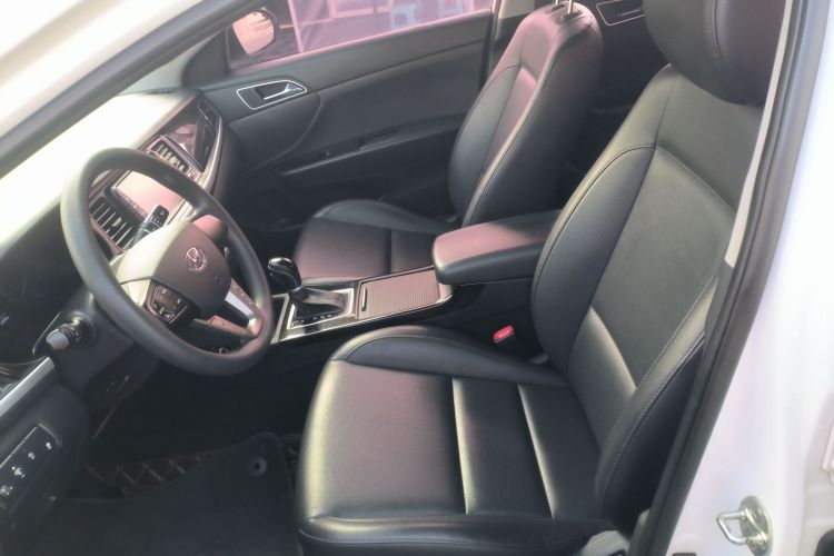 现代 名图 2017款 1.8L 自动智能型GLS 国V中控内饰19