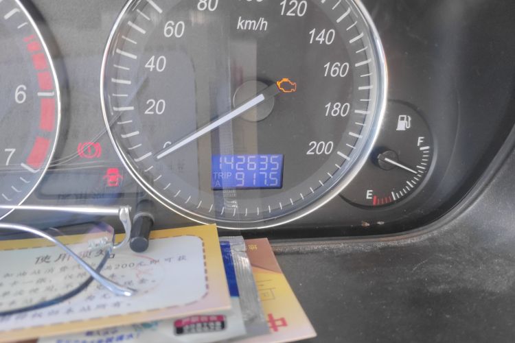 北汽威旺M20 2014款 1.5L标准型DAM15DL中控内饰15