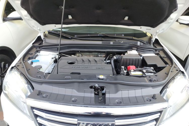 哈弗H6 2021款 运动版 1.5T 自动精英智联型 U型格栅机舱底盘24