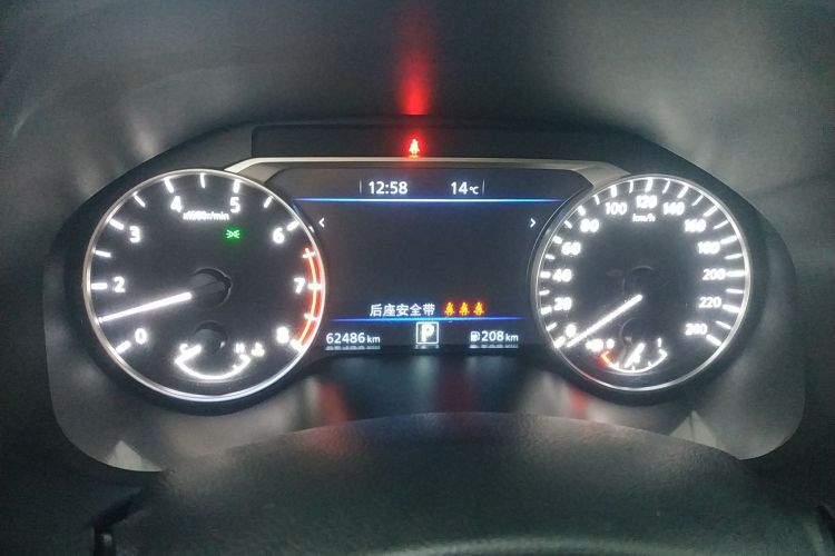 日产 天籁 2022款 2.0L XL-TLS 悦享版局部细节14