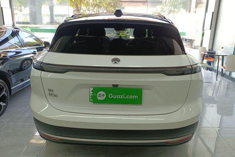 蔚来ES6 2023款 75kWh车身外观6